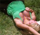 Hmm, what to do now... Drunk chick boobs