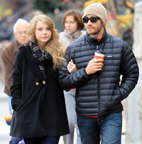 Jake Gyllenhaal and Taylor Swift