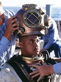 Cuba Gooding Jr. going scuba diving in Free Willy