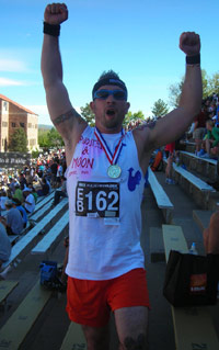 KC runs the Bolder Boulder race