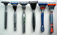 Shaving razors