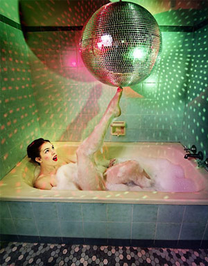 Bathtub disco ball