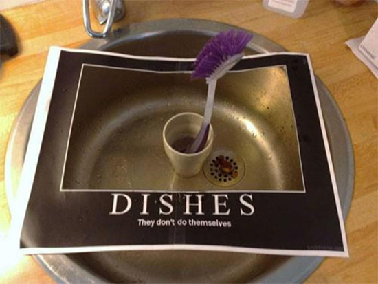 Do the dishes sink reminder on paper