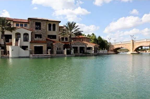 Big house mansion
