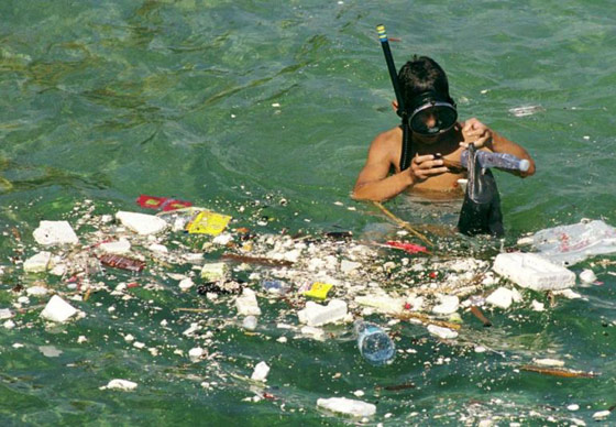 Ocean garbage dumped by the US Navy