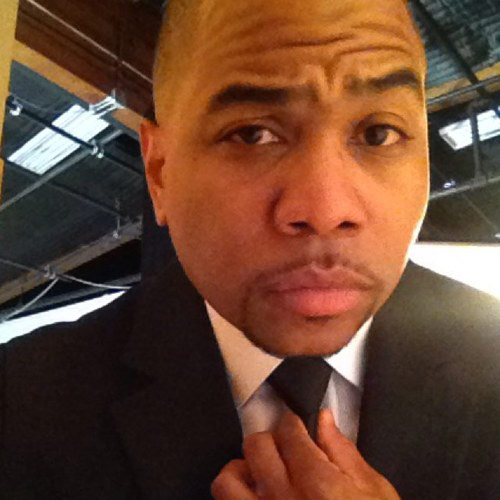 Omar Gooding in a tuxedo