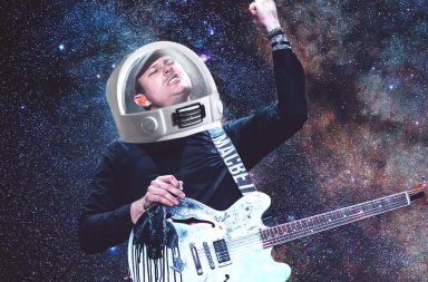 Tom DeLonge dressed as an astronaut