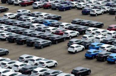 car lot to buy a car
