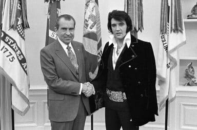 elvis and nixon chilling in the white house