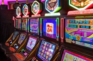 Slot machine sevens