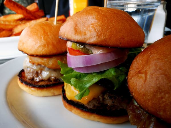 Cheeseburger sliders