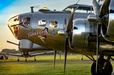 pin up on the airplane