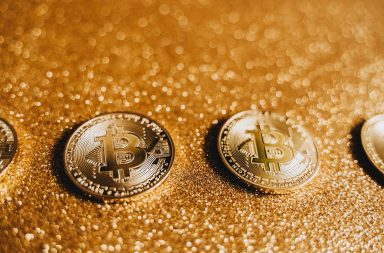 Bitcoins in gold