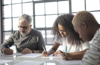 friends writing a note
